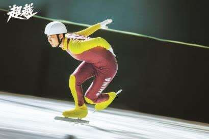 广东挺进8强，徐杰飙7记三分砍23分，杜锋战术奏效，下轮迎战卫冕冠军