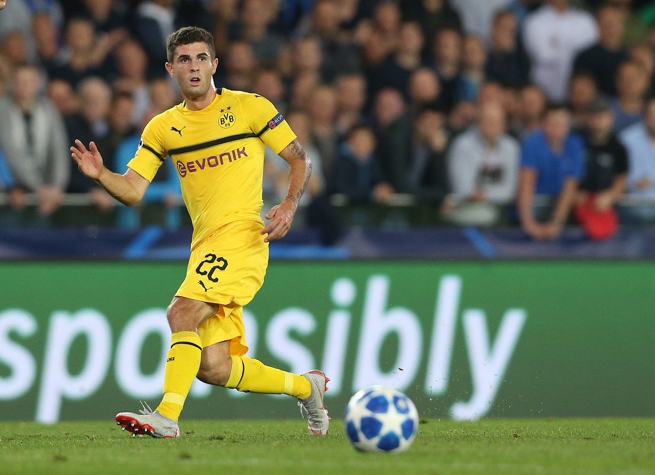 引进新球员 引进新球员