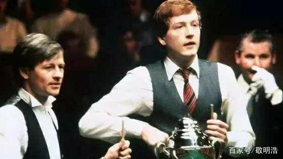 眼神坚定 眼神坚定